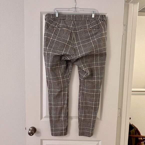 Old Navy Pixie Trouser Pants in Black Blue Green Plaid - Picture 4 of 5